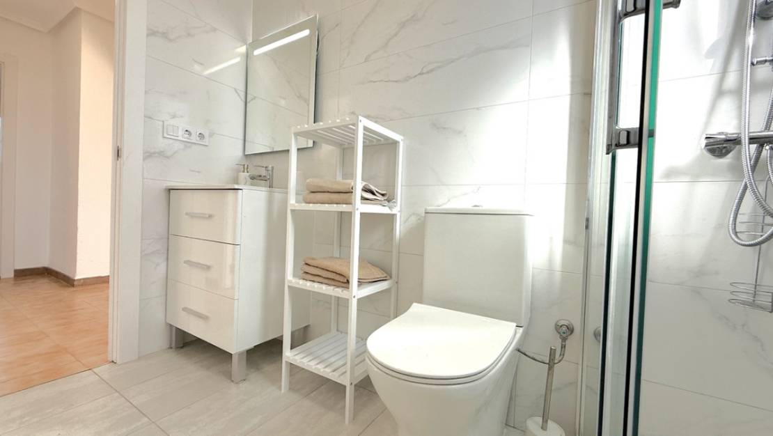 Venta - Apartment - Torrevieja - Torrevieja Centro