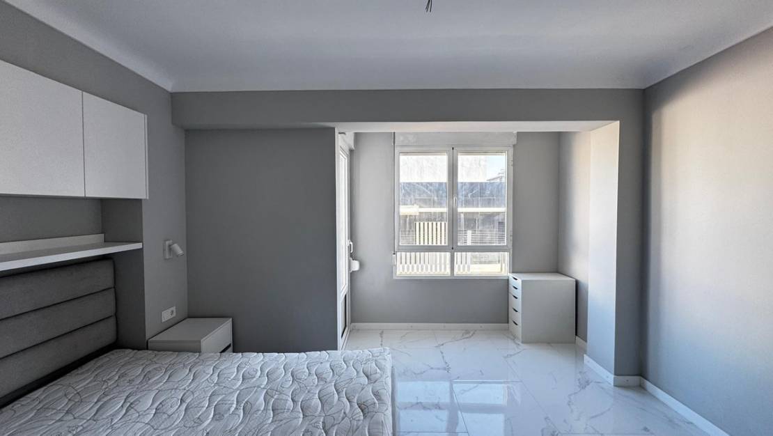 Venta - Apartment - Torrevieja - Torrevieja Centro