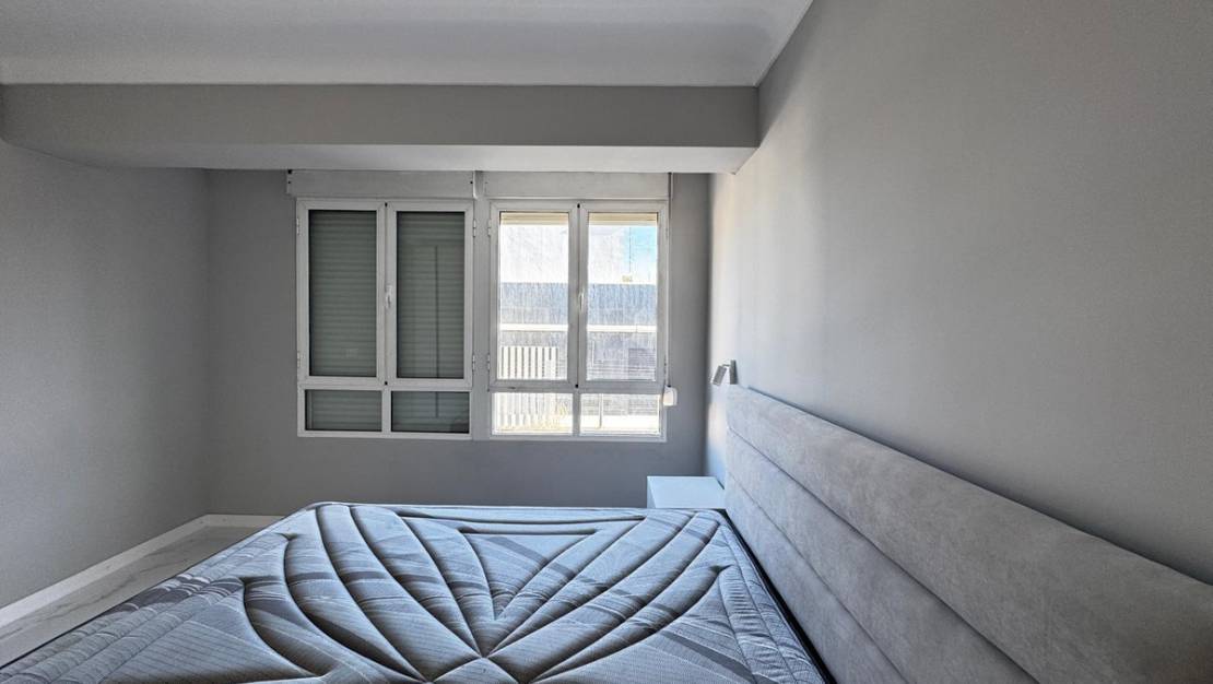 Venta - Apartment - Torrevieja - Torrevieja Centro