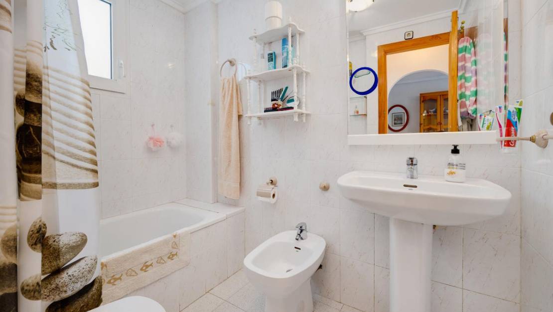 Venta - Apartment - Torrevieja - Torrevieja Centro