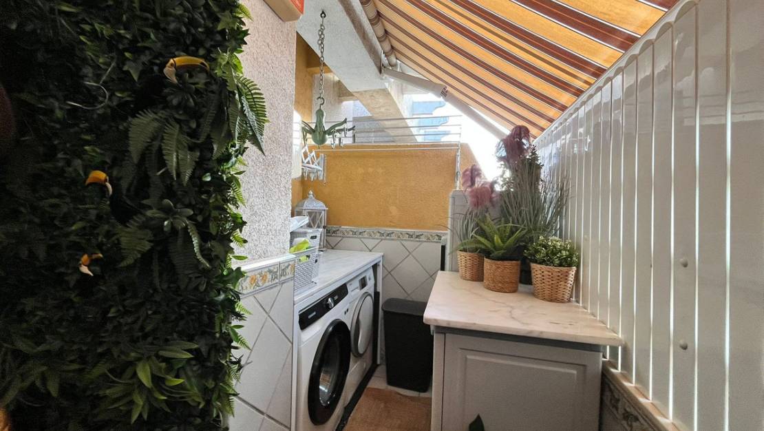 Venta - Apartment - Torrevieja - Torrevieja Centro