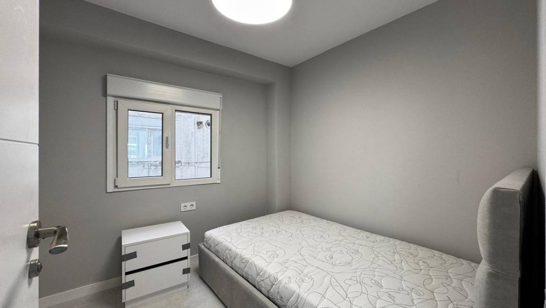 Venta - Apartment - Torrevieja - Torrevieja Centro