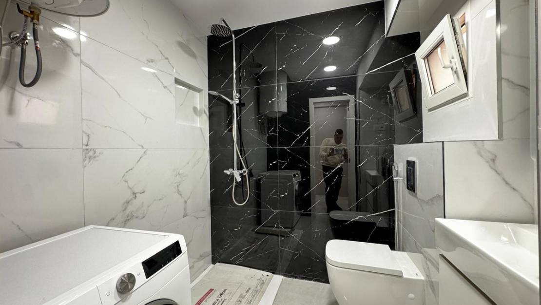 Venta - Apartment - Torrevieja - Torrevieja Centro