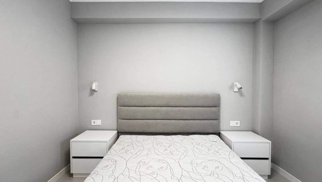 Venta - Apartment - Torrevieja - Torrevieja Centro