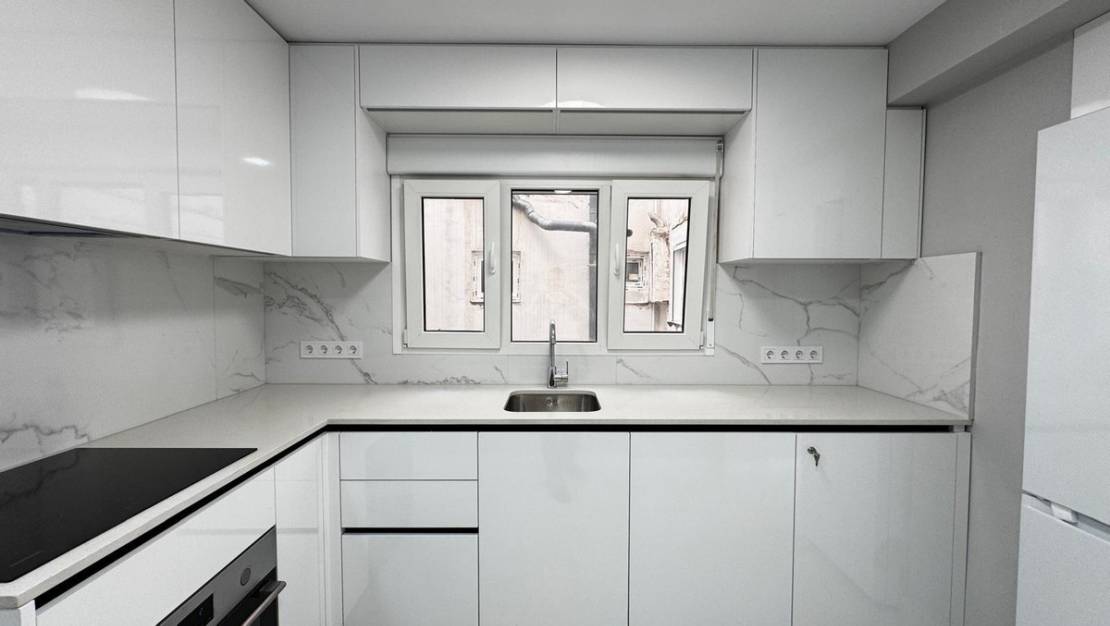 Venta - Apartment - Torrevieja - Torrevieja Centro