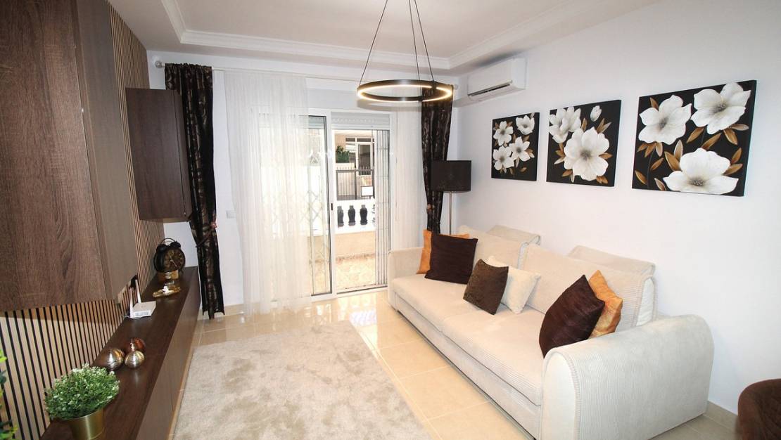 Venta - Apartment - Torrevieja - Torrevieja Centro