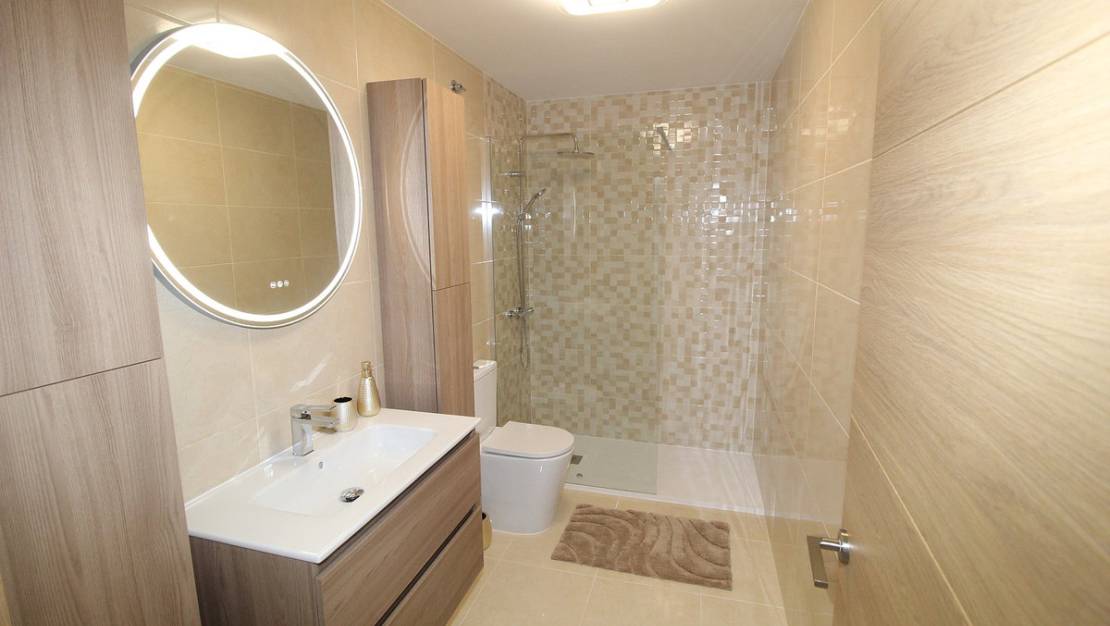 Venta - Apartment - Torrevieja - Torrevieja Centro