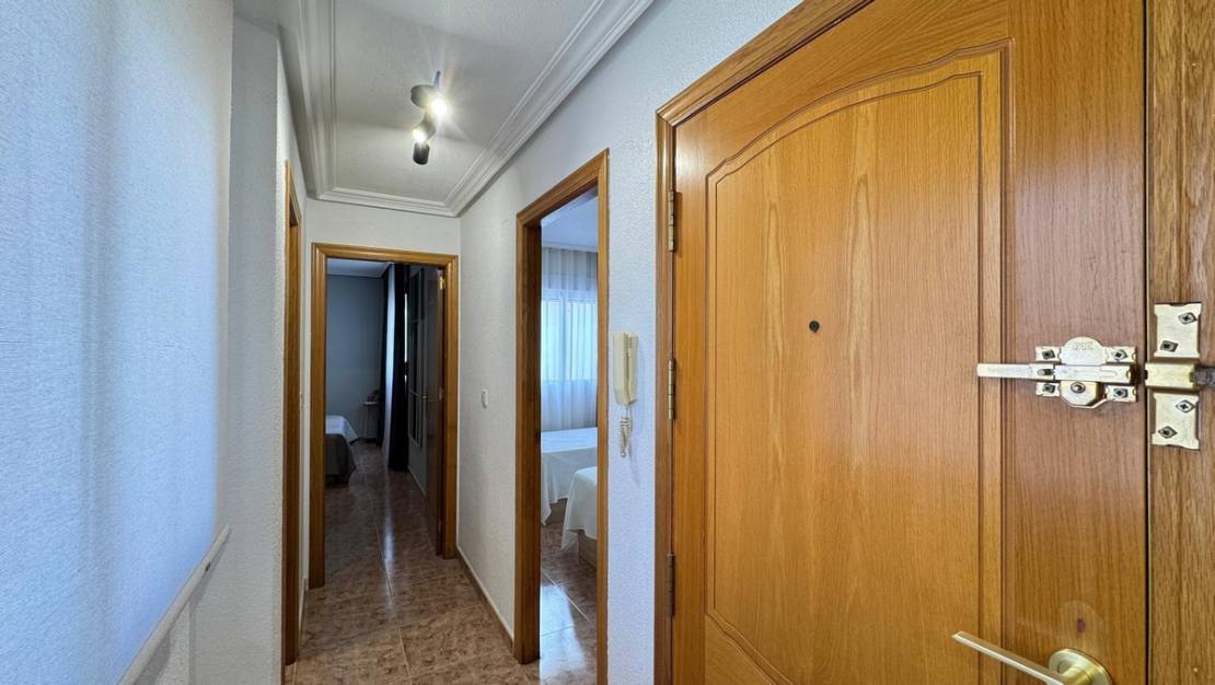 Venta - Apartment - Torrevieja - Torrevieja Centro