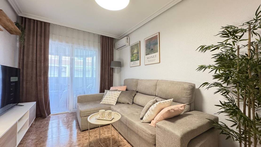 Venta - Apartment - Torrevieja - Torrevieja Centro