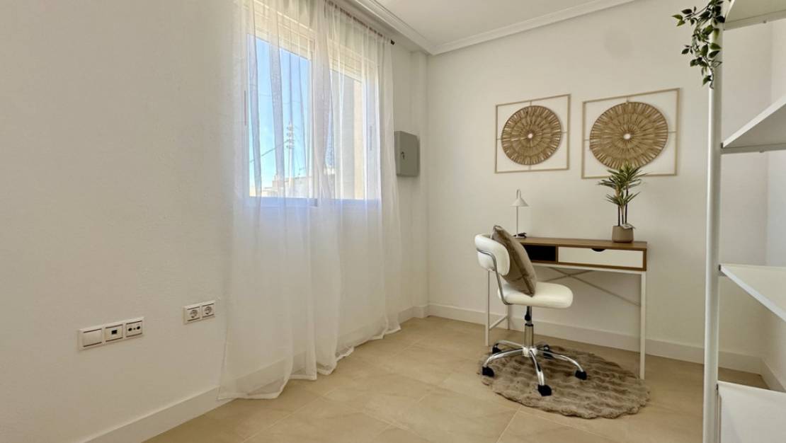 Venta - Apartment - Torrevieja - Torrevieja Centro