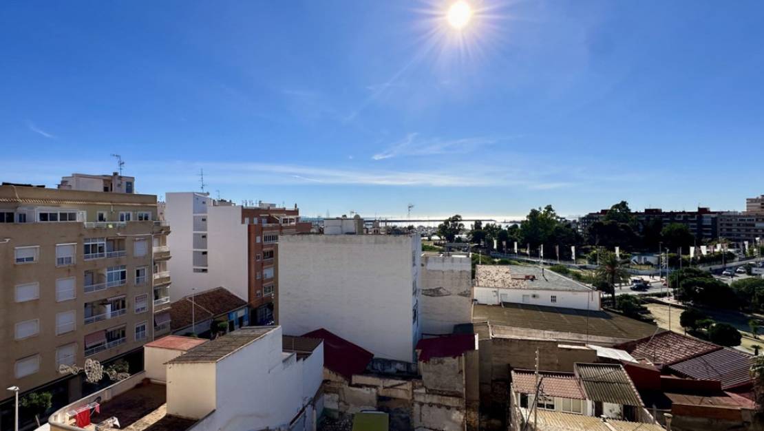 Venta - Apartment - Torrevieja - Torrevieja Centro