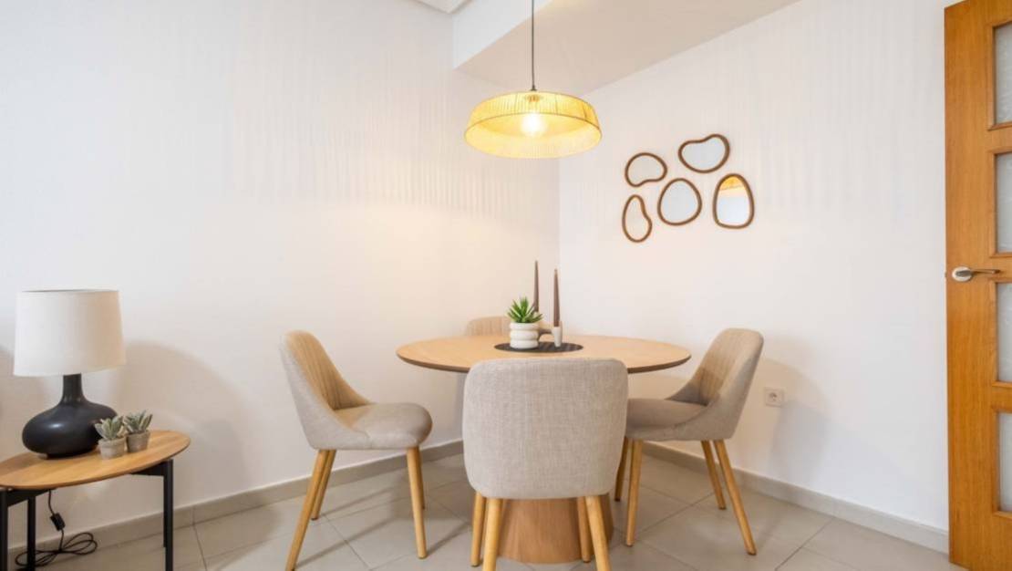 Venta - Apartment - Torrevieja - Torrevieja Centro