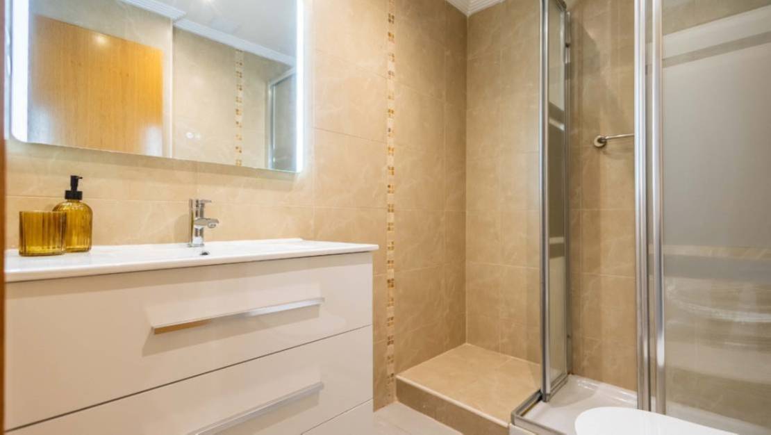 Venta - Apartment - Torrevieja - Torrevieja Centro