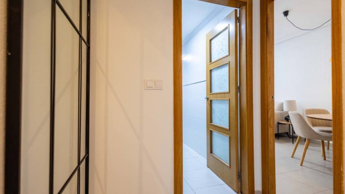 Venta - Apartment - Torrevieja - Torrevieja Centro