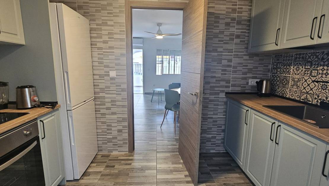 Venta - Apartment - Torrevieja - Torrevieja Centro