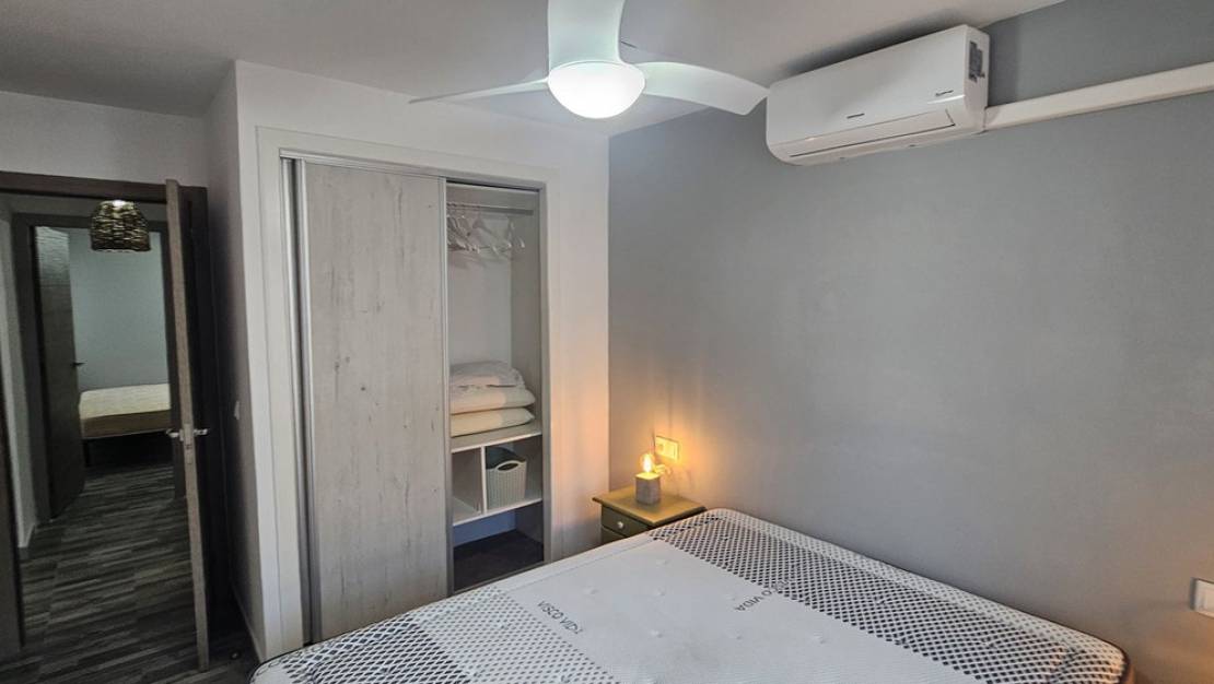 Venta - Apartment - Torrevieja - Torrevieja Centro