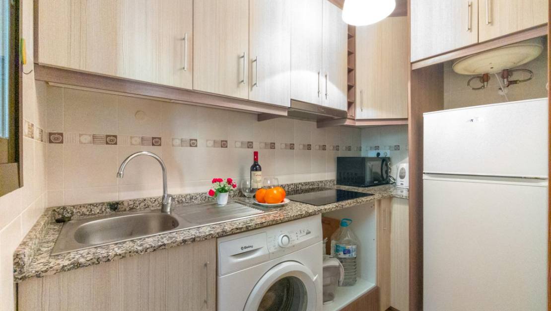 Venta - Apartment - Torrevieja - Torrevieja Centro