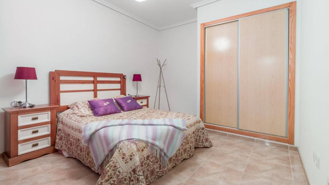 Venta - Apartment - Torrevieja - Torrevieja Centro