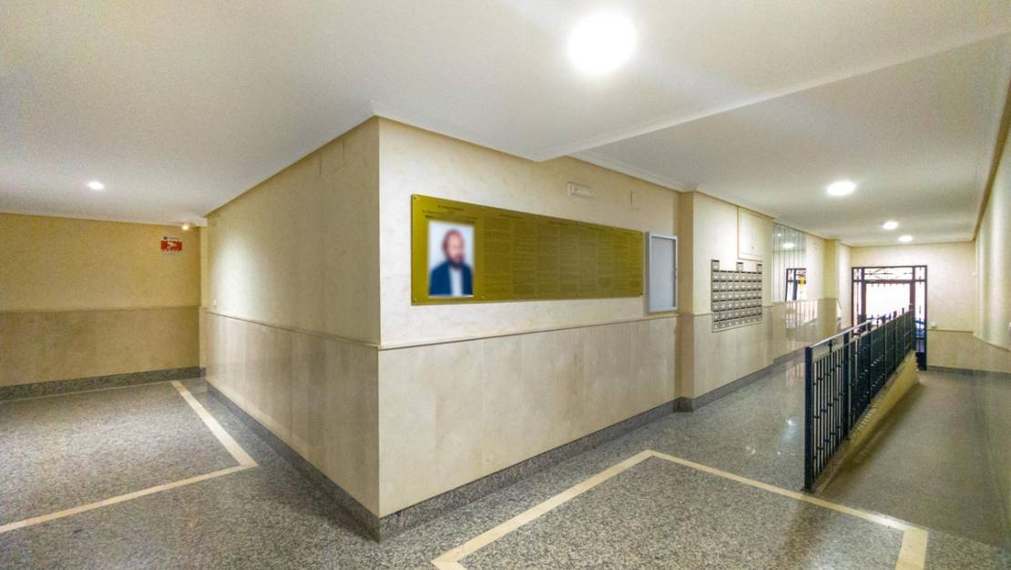 Venta - Apartment - Torrevieja - Torrevieja Centro