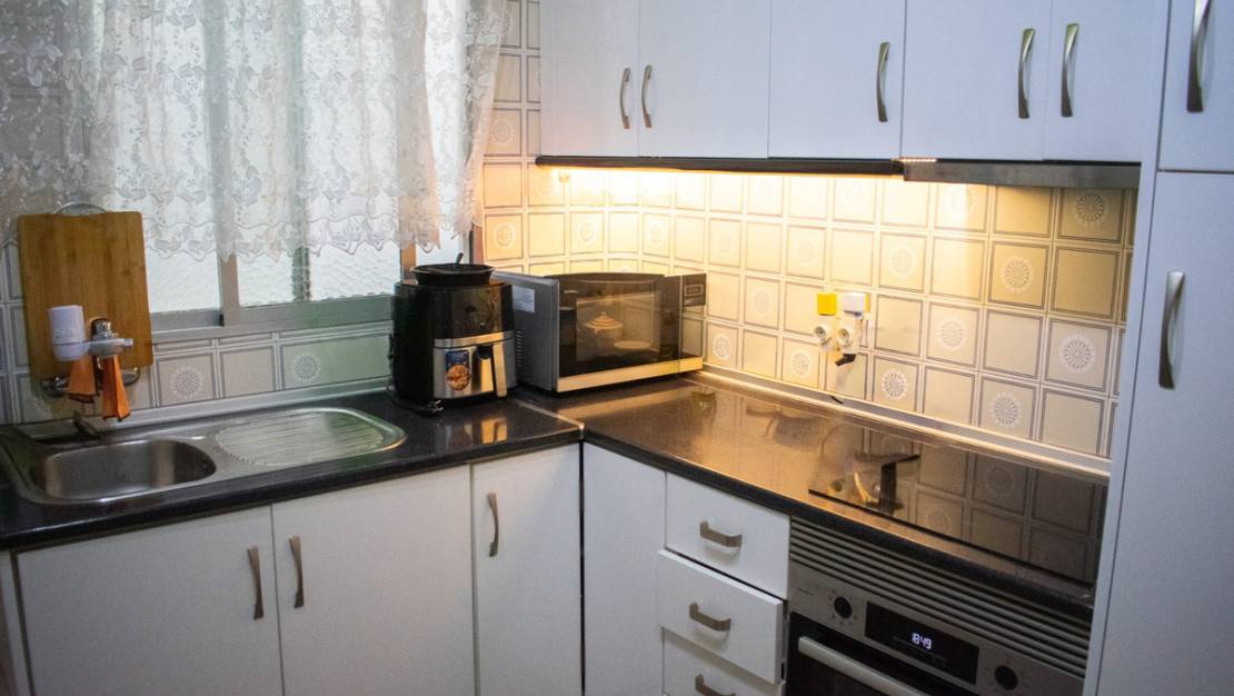 Venta - Apartment - Torrevieja - Torrevieja Centro