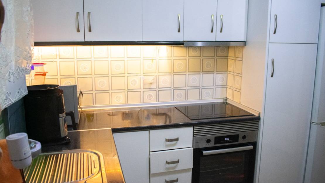 Venta - Apartment - Torrevieja - Torrevieja Centro