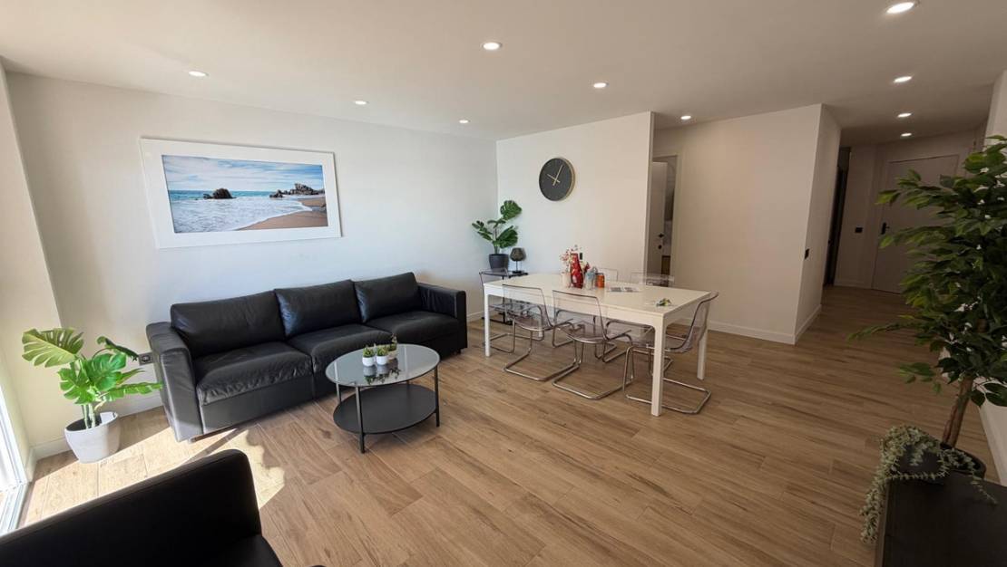 Venta - Apartment - Torrevieja - Torrevieja Centro