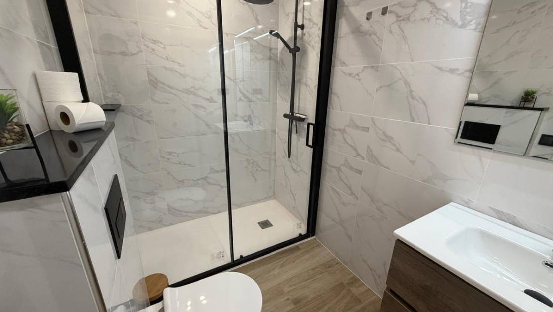 Venta - Apartment - Torrevieja - Torrevieja Centro