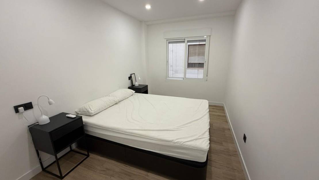 Venta - Apartment - Torrevieja - Torrevieja Centro