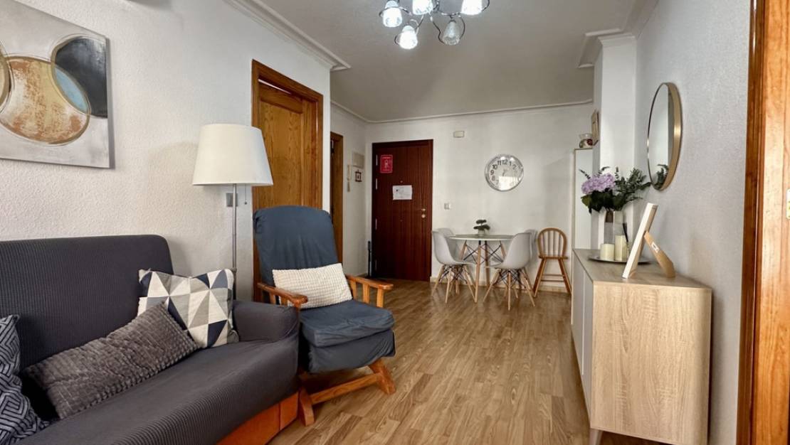 Venta - Apartment - Torrevieja - Torrevieja Centro