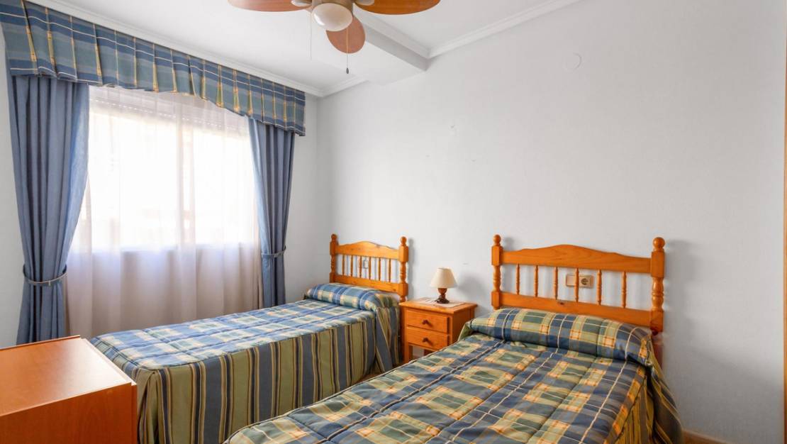 Venta - Apartment - Torrevieja - Torrevieja Centro