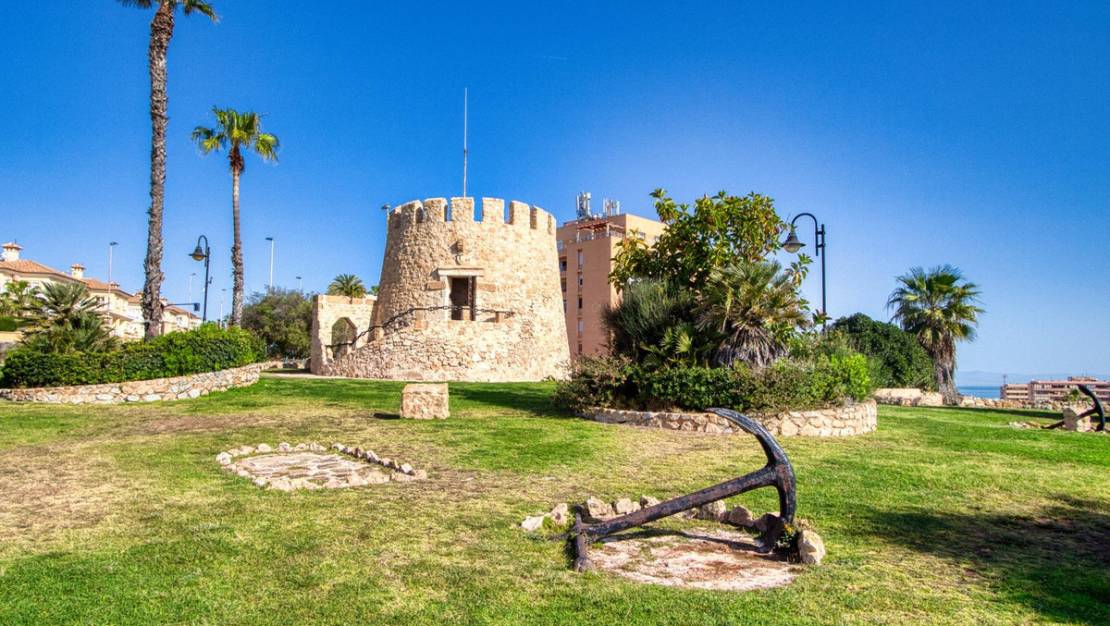 Venta - Apartment - Torrevieja - Torrevieja Centro