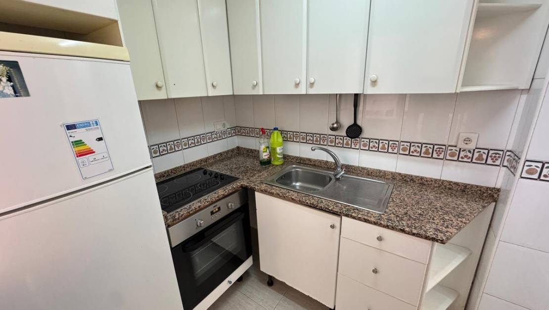 Venta - Apartment - Torrevieja - Torrevieja Centro