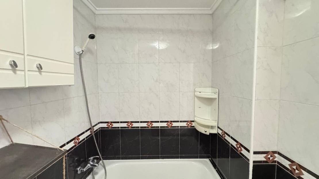 Venta - Apartment - Torrevieja - Torrevieja Centro