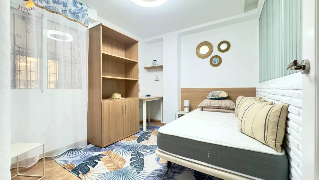 Venta - Apartment - Torrevieja - Torrevieja Centro