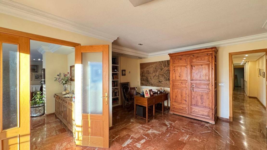 Venta - Apartment - Torrevieja - Torrevieja Centro