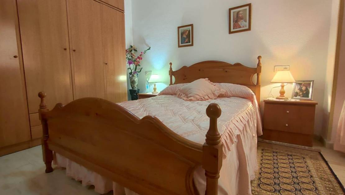 Venta - Apartment - Torrevieja - Torrevieja Centro