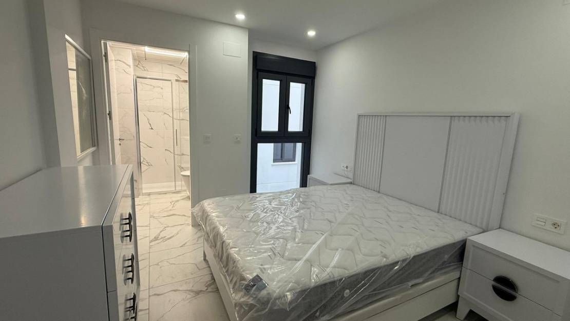 Venta - Apartment - Torrevieja - Torrevieja Centro