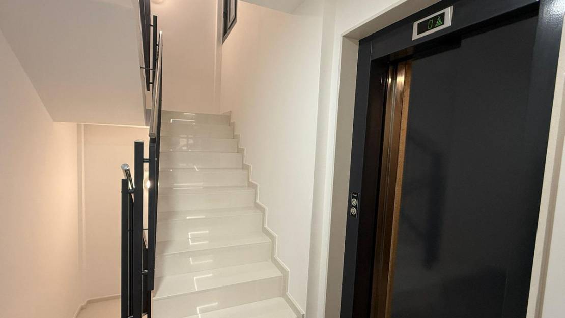 Venta - Apartment - Torrevieja - Torrevieja Centro