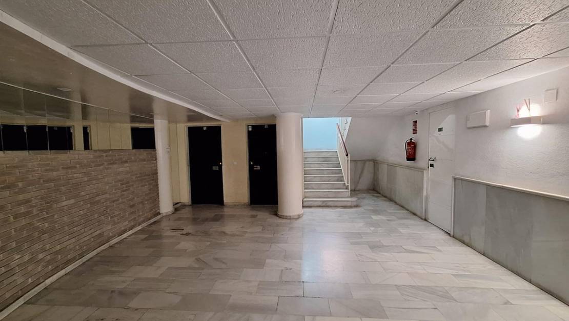 Venta - Apartment - Torrevieja - Torrevieja Centro