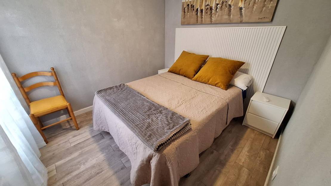 Venta - Apartment - Torrevieja - Torrevieja Centro