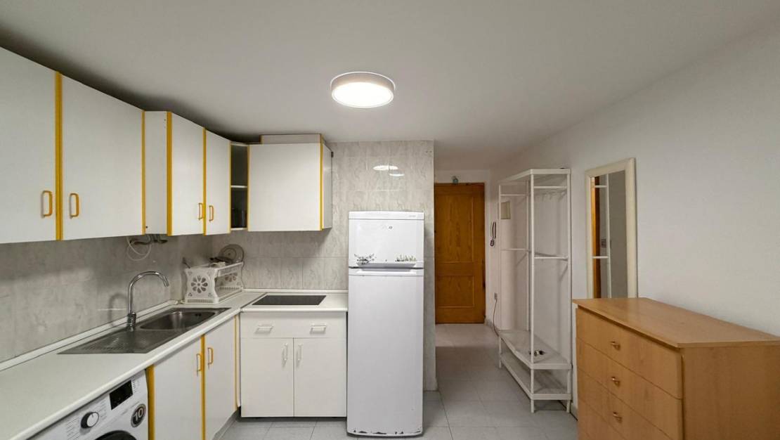 Venta - Apartment - Torrevieja - Torrevieja Centro