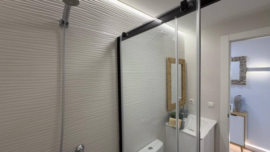 Venta - Apartment - Torrevieja - Torrevieja Centro