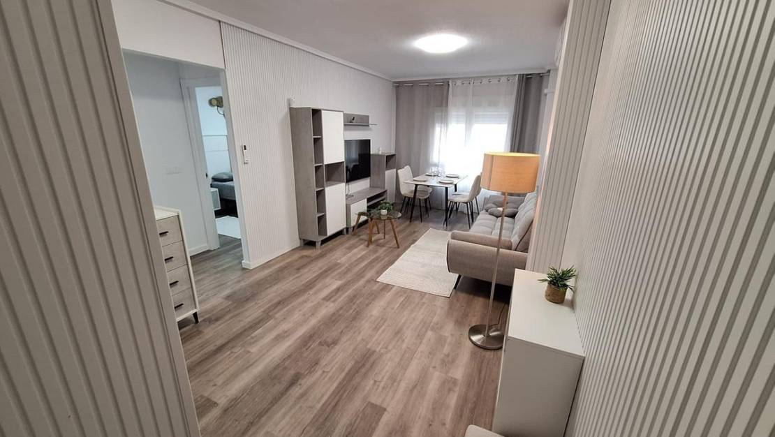 Venta - Apartment - Torrevieja - Torrevieja Centro