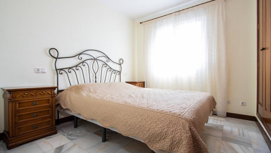 Venta - Apartment - Torrevieja - Torrevieja Centro