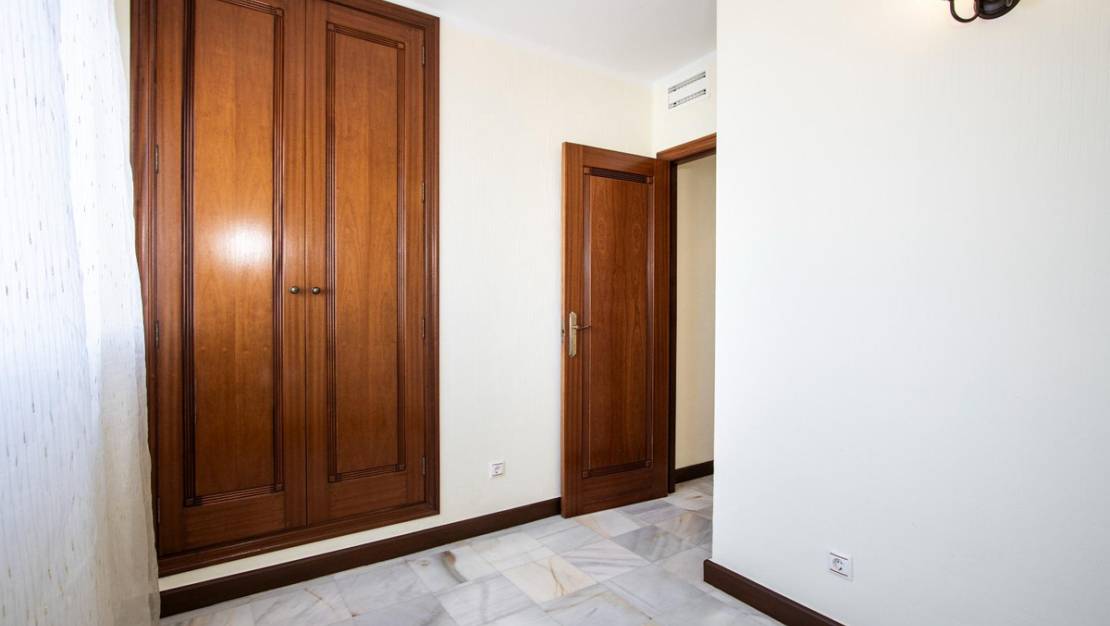Venta - Apartment - Torrevieja - Torrevieja Centro