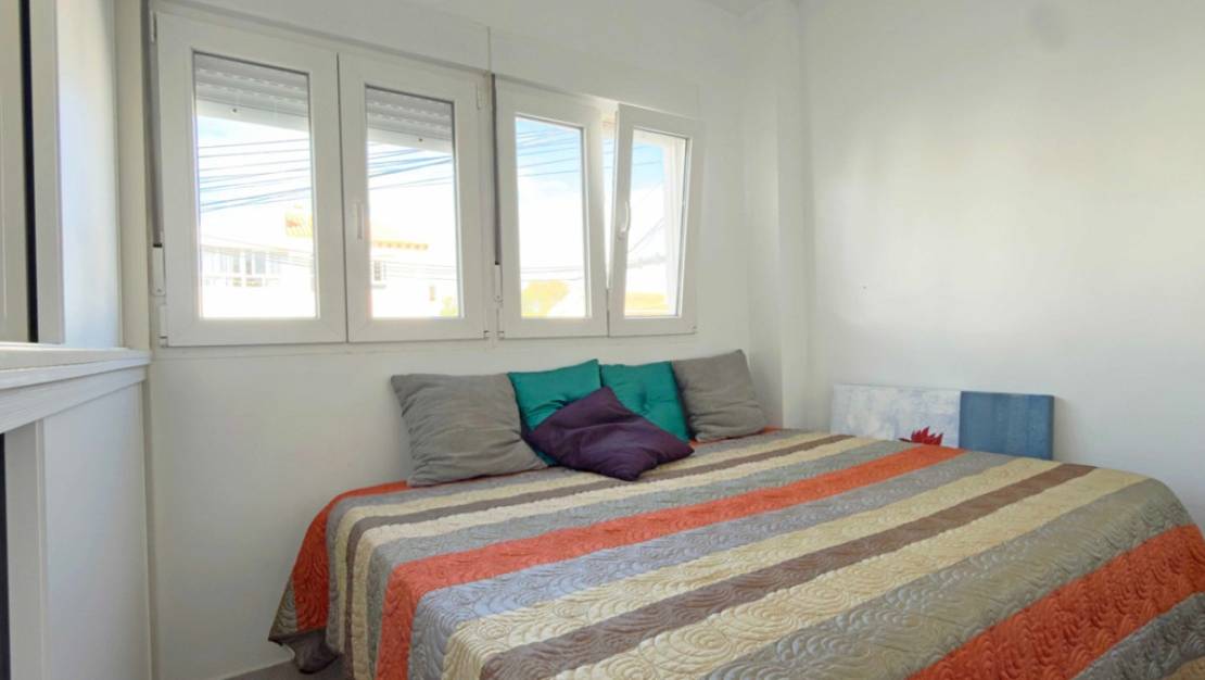 Venta - Apartment - Torrevieja - Torrevieja Centro