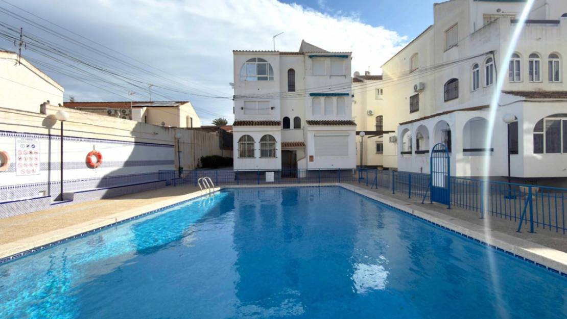 Venta - Apartment - Torrevieja - Torrevieja Centro