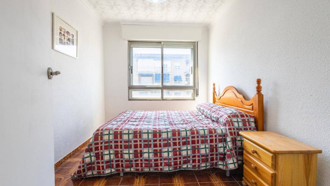 Venta - Apartment - Torrevieja - Torrevieja Centro