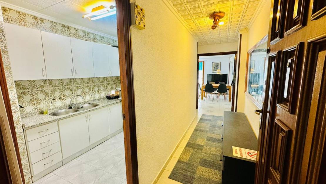 Venta - Apartment - Torrevieja - Torrevieja Centro