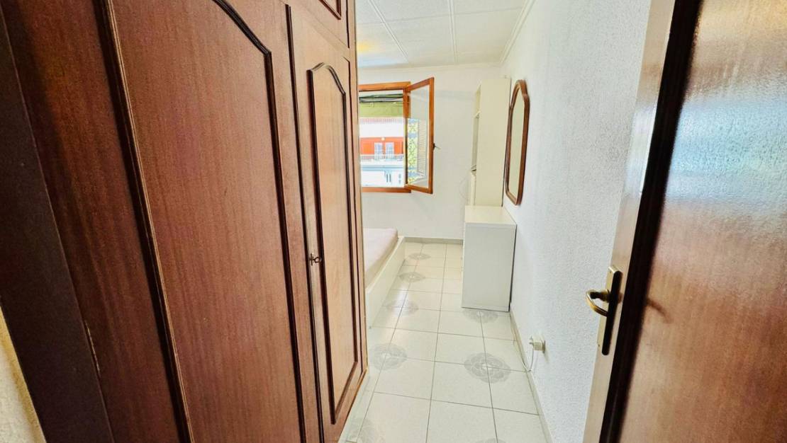 Venta - Apartment - Torrevieja - Torrevieja Centro